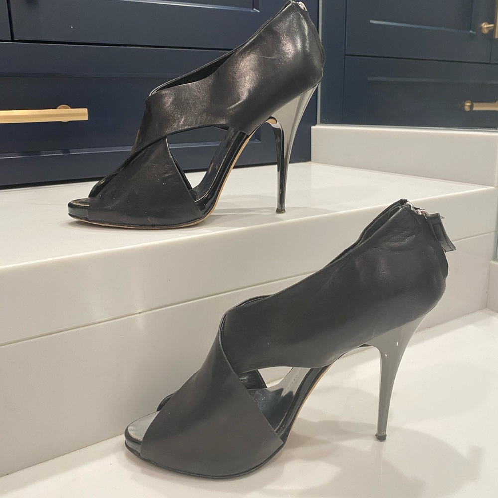 Giuseppe Zanotti Black Leather Stiletto Heels